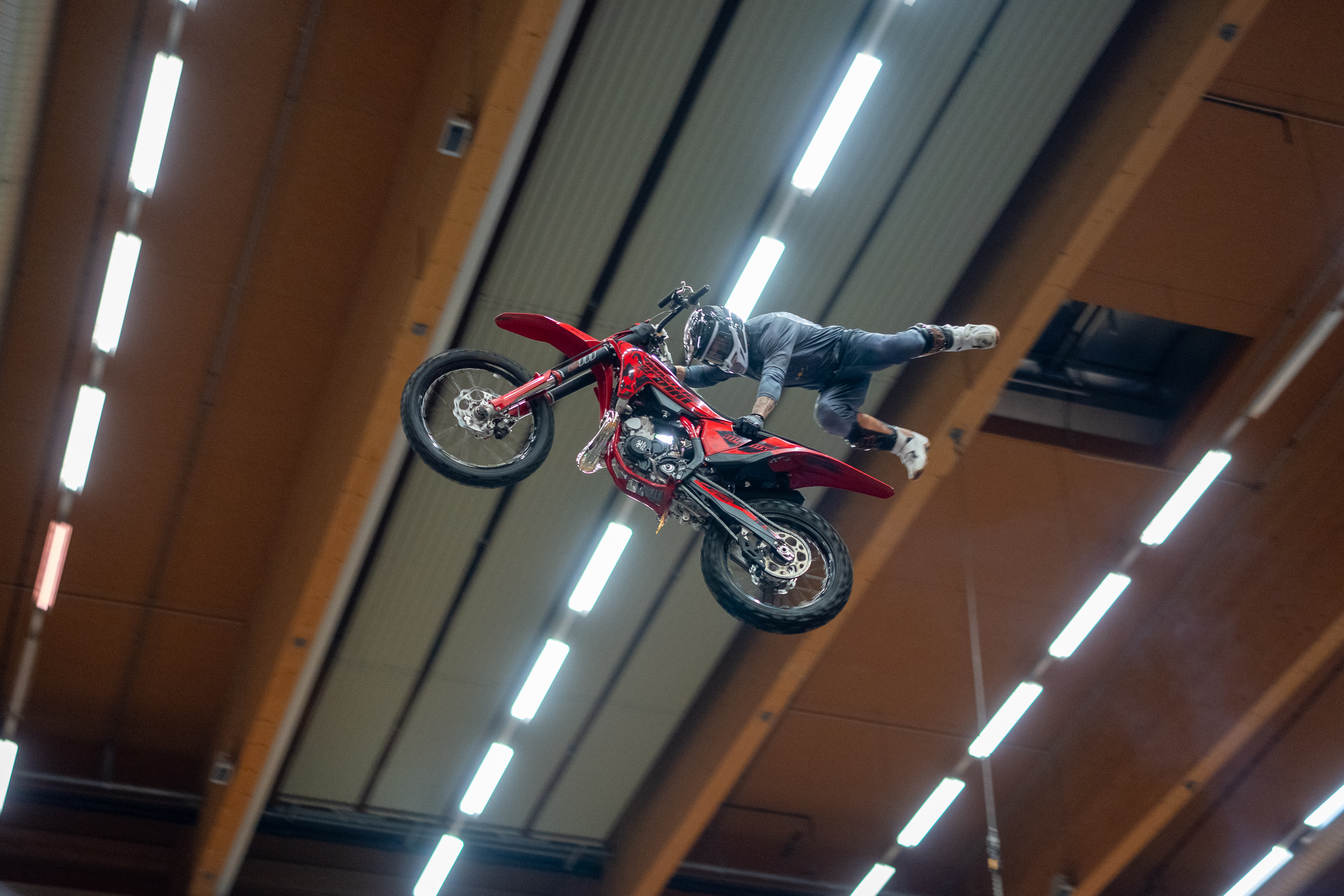 Gerhard "Jerry" Mayr, Masters of Dirt